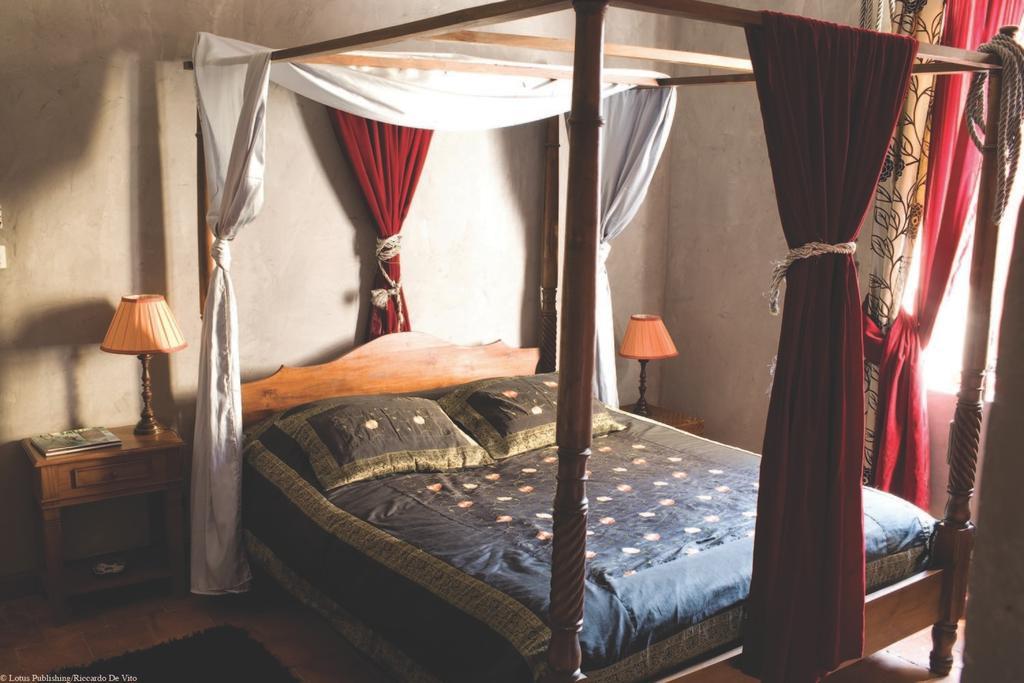 Demeure De Digoine "Chambre D'Hotes" Bourg-Saint-Andéol Εξωτερικό φωτογραφία