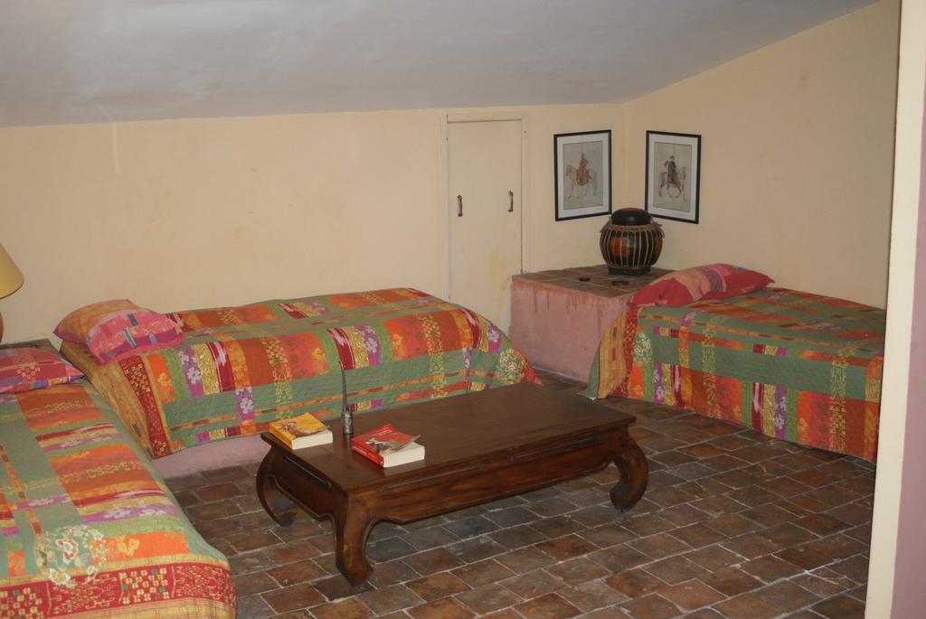 Demeure De Digoine "Chambre D'Hotes" Bourg-Saint-Andéol Εξωτερικό φωτογραφία